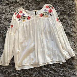Old Navy oversized embroidered linen blouse